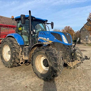 New Holland T 7.230 AC