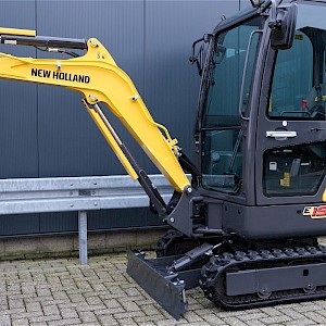 New Holland E19C - For Sale