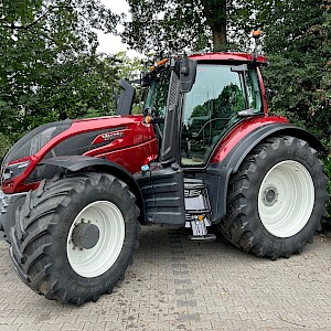 Valtra T214 Direct