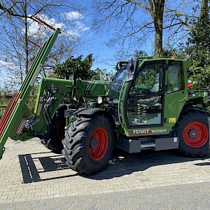 Fendt Cargo T740