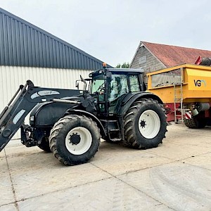 Valtra T151 Hitech FH+PTO+Voorlader