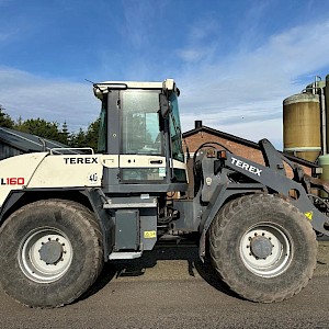 Terex TL160 shovel / loader