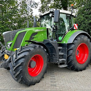 Fendt 828 Vario S4 ProfiPlus