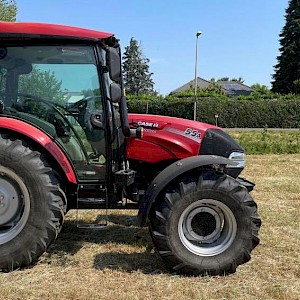 2020 CASE IH Farmall 55