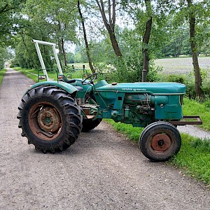 Deutz-Fahr D5005