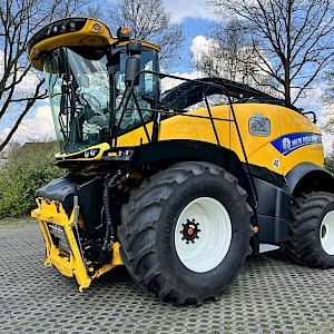 New Holland FR 920