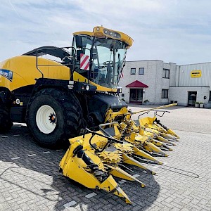 New Holland FR9050