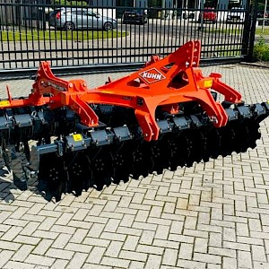 Kuhn Optimer + 303 schijveneg