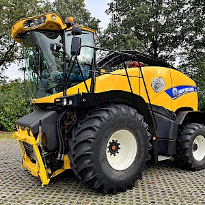 New Holland FR 600