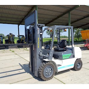 Eurotrac Heftruck FE 30 ECO