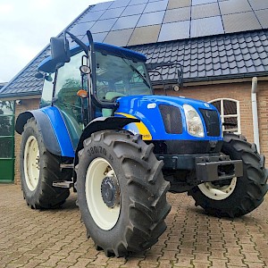 New Holland T5050