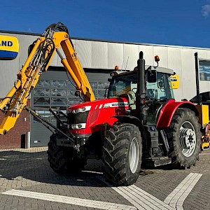 Massey Ferguson 6713S Dyna 6