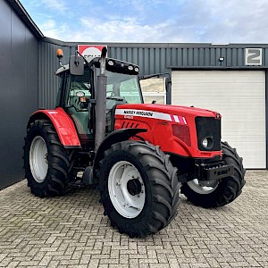 Massey Ferguson 6465 DYNA-6