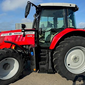 Massey Ferguson 6714S Efficient 50KM Dyna 6