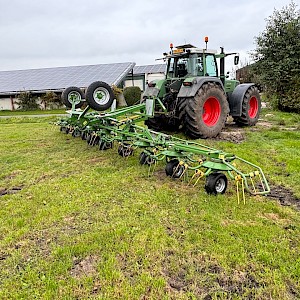 Krone KWT 11.22/10 schudder met wielstel