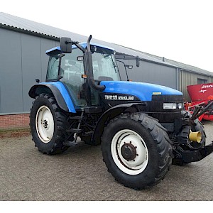 New Holland Landbouwtrekker TM 115