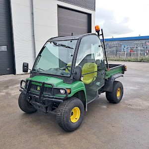 John Deere Gator 4X2