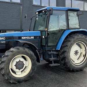 Ford 7840