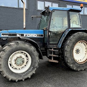 Ford 8340