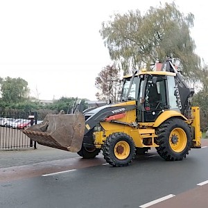 Volvo BL61+, bj 2007, 3 549 uur