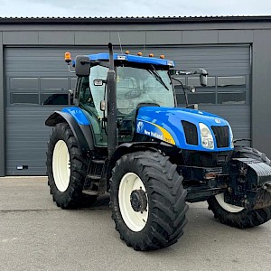 New Holland TS135A Electro command