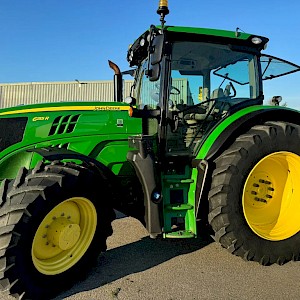 John Deere 6155R