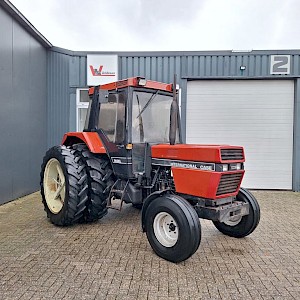 Case IH 745 XL 2WD