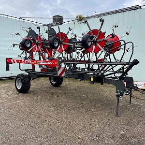 Massey Ferguson TD 1028X TRC Lely Lotus 1020