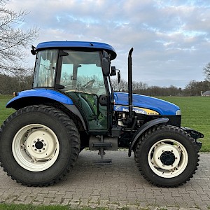 New holland td5010