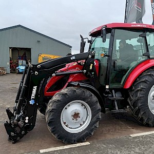 Tym T1003 100pk trekker tractor met voorlader+kenteken