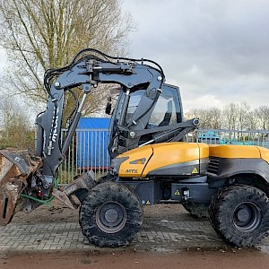 Mecalac 12 M TX graafmachine excavator bagger 10 ton