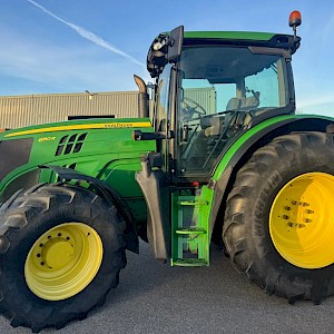 John Deere 6150R