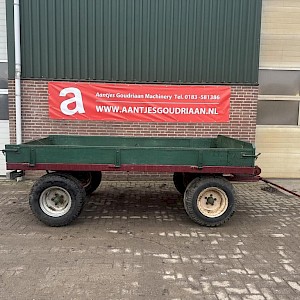 flatbed trailer