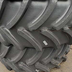 Firestone 650/65 R42