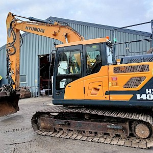 Hyundai HX 140 L rups graafmachine excavator bagger