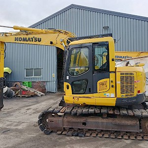 Komatsu PC 138 US-8 tracked excavator ketten bagger graaf