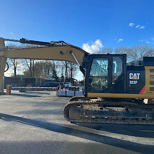 Caterpillar 323FL Z-LINE Full Electric