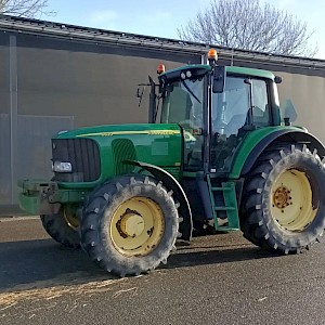 John Deere 6620