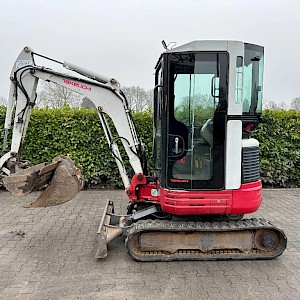 Takeuchi TB23R minigraver 2,6t