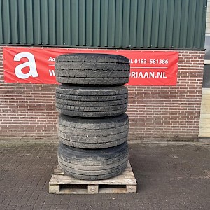 Banden 425/65 R22,5 - Nieuw wheel