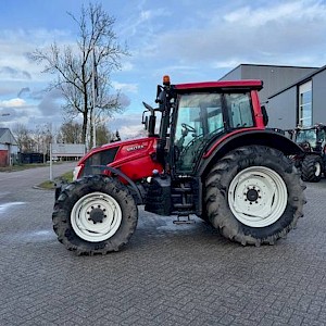 Valtra N123 Hitech5