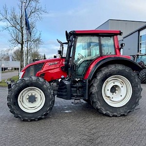 Valtra N123 Versu,