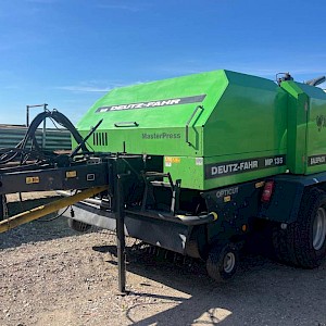 Deutz-Fahr MP 135 balen pak pers