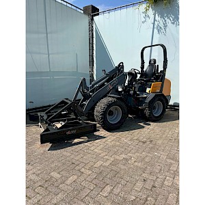 Giant V 452 T HD met Pro-inching en Tandempomp