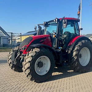 Valtra N134 Hitech