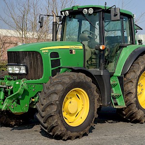 John Deere 6930PQ + 40km/h
