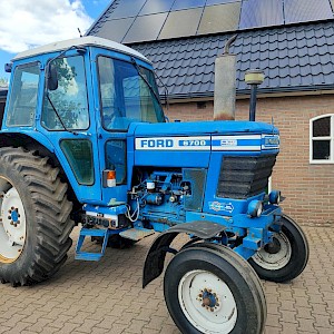 Ford 6700