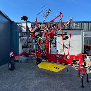 Fella TS 880
