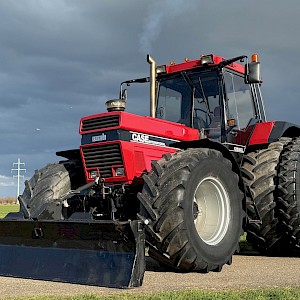 Case IH 1255XL tractor trekker tracteur
