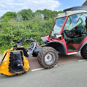 Aebi TT210 terratrac maaier mower pto front hef kubota